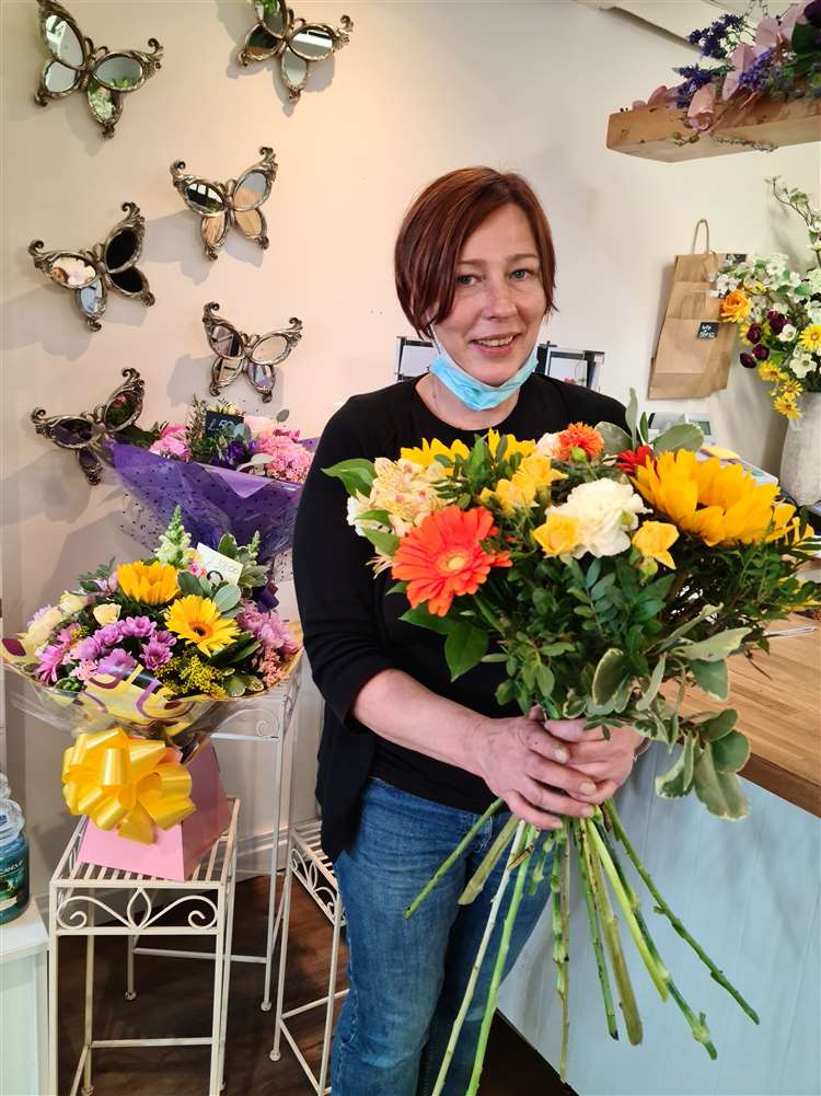 Sheerness Florist Kalina Flowers Creations